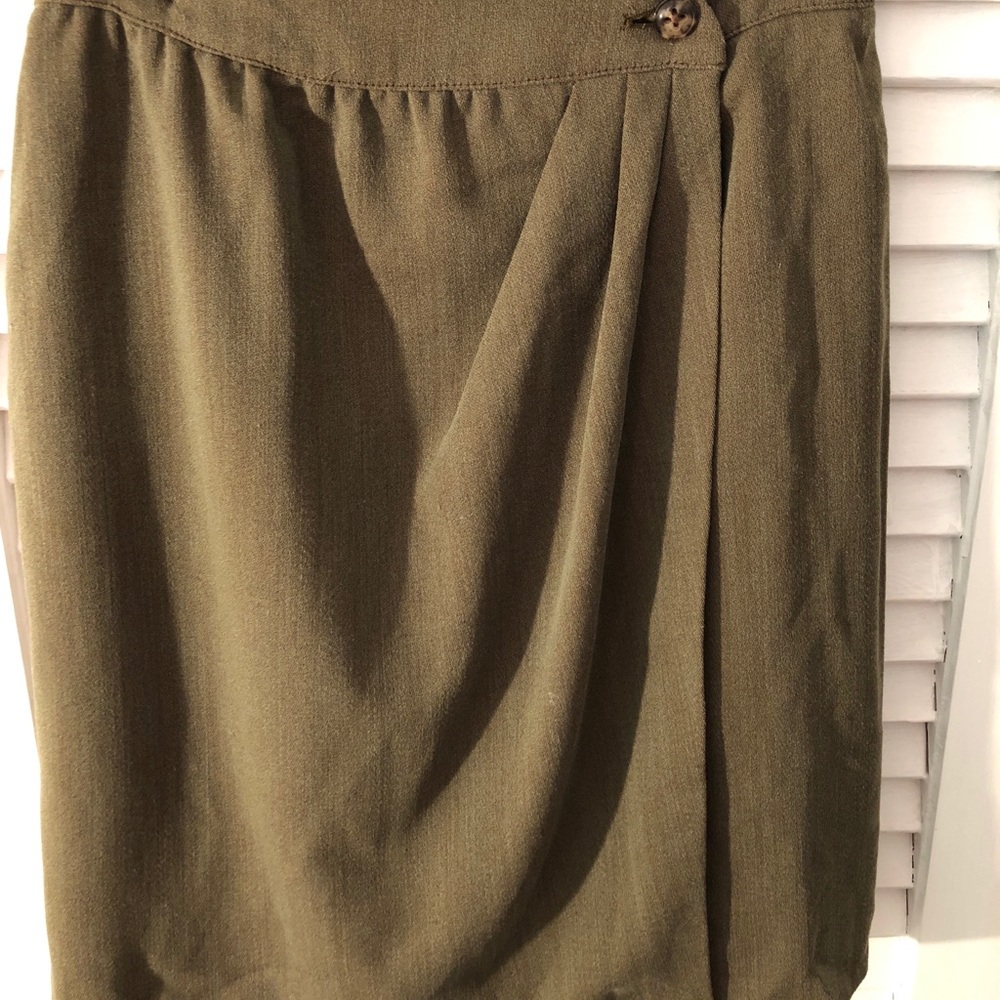Giorgio Armani Olive Tweed/Knit Skirt Size 10